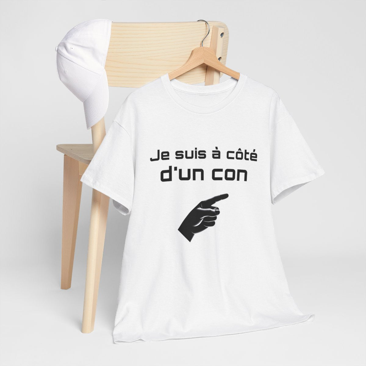 Tee Shirt Je Suis à Côté d'un Con idée cadeau humour drole amusant pour Homme ou Femme