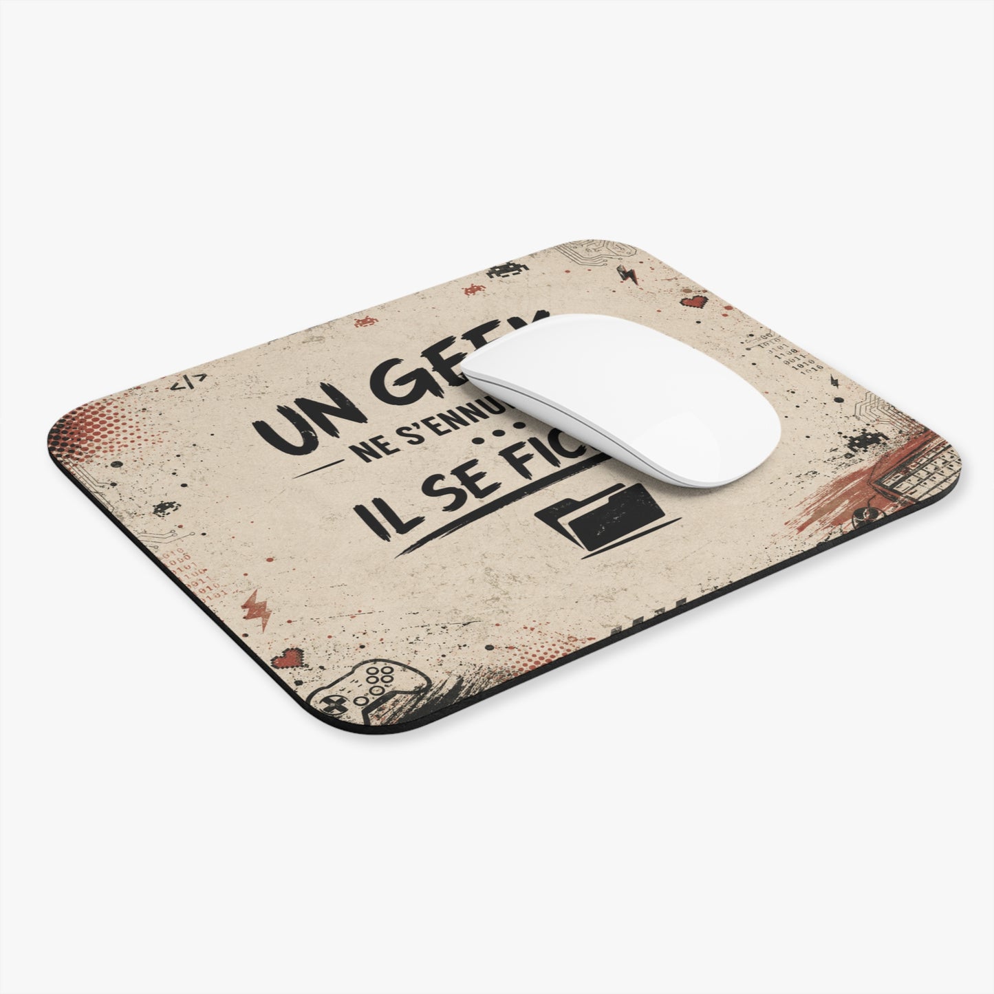 Tapis de Souris 22x18cm Geek Humour Un Geek ne s'Ennuie Pas Il se Fichier Cadeau Informaticien Développeur Gamer Bureau