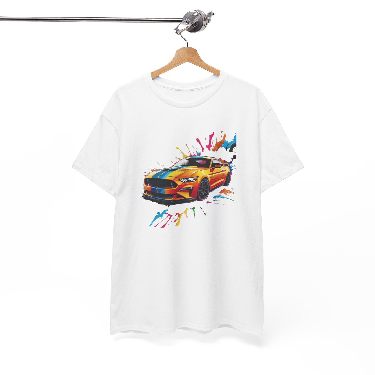 T-Shirt Voiture Sport Colorée – Tee Shirt Muscle Car Street Art – Cadeau Passion Auto Noir Blanc Gris