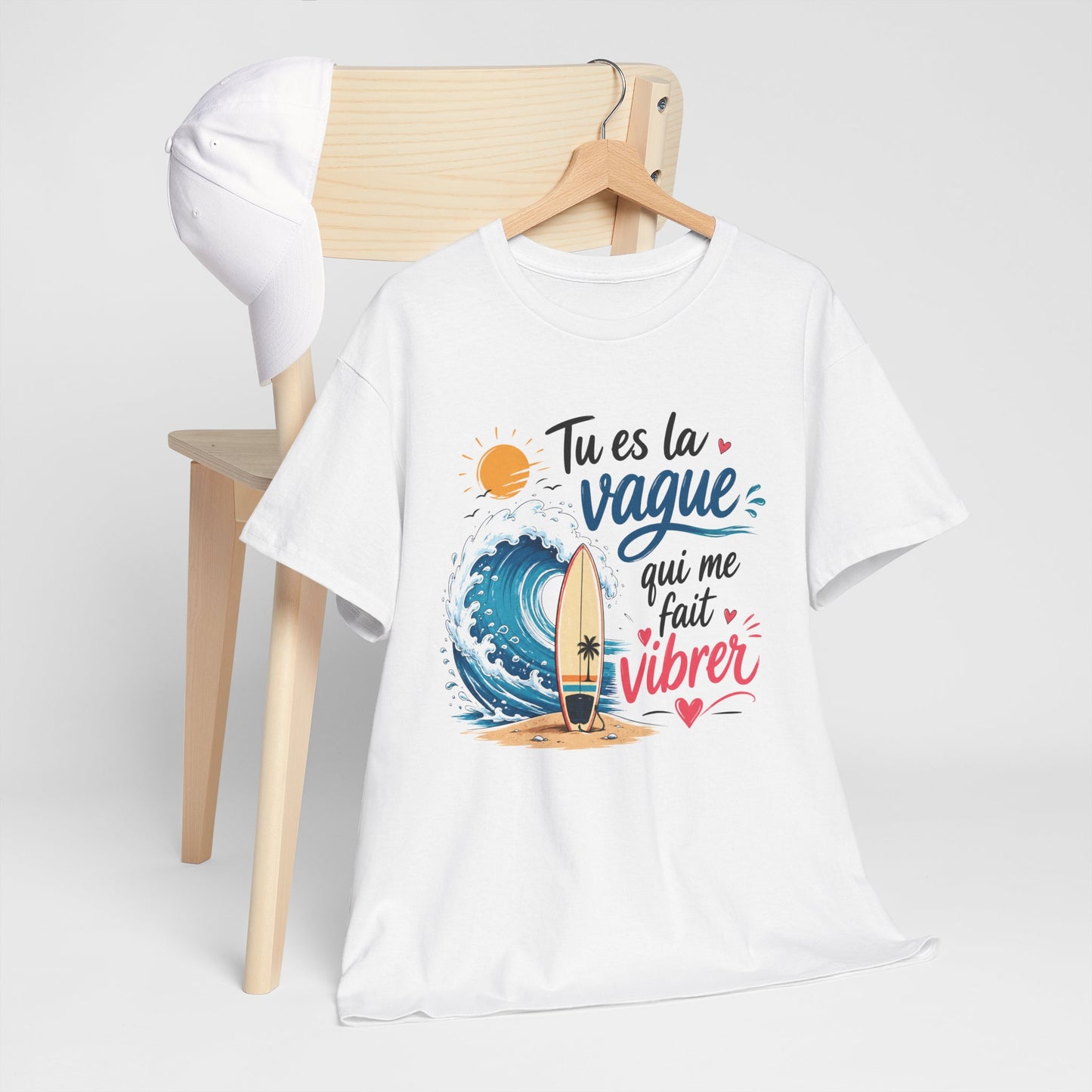 Tee-Shirt Tu Es la Vague Qui Me Fait Vibrer – Cadeau Amour Couple Surf Océan Plage – Tee-Shirt Homme Femme Romantique