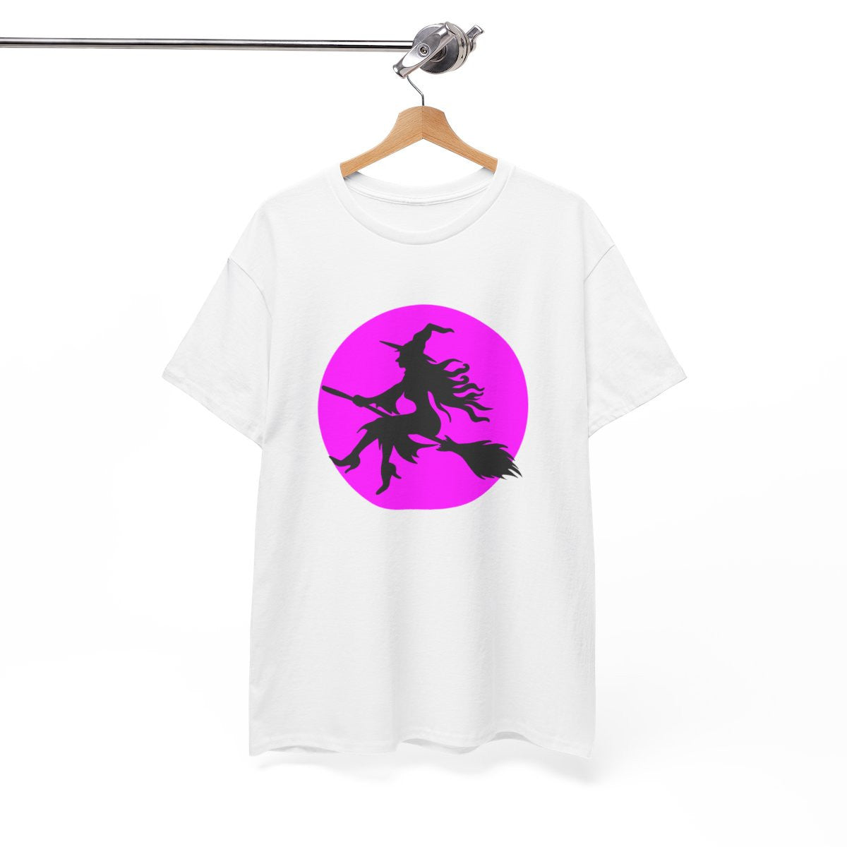 T-shirt Halloween Femme – Design Sorcière sur Balai
