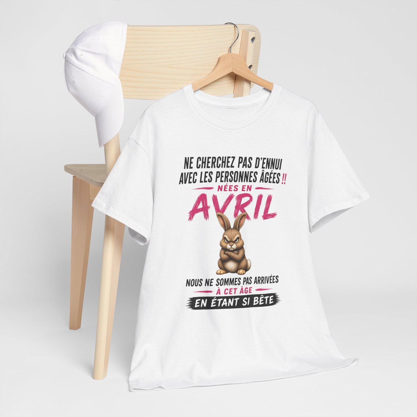 Tee-Shirt Retraitée Avril Humour – Cadeau Anniversaire Senior Femme – Lapin Drôle Retraite