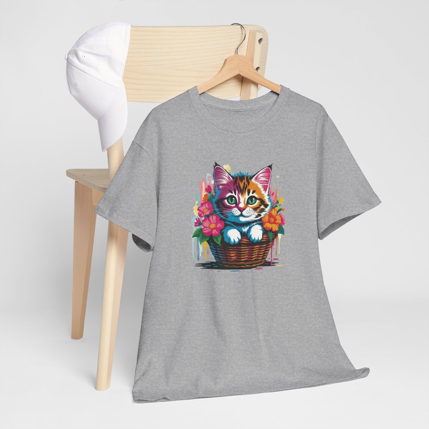 T-Shirt Chaton Mignon Adulte – Chat avec Fleurs Colorées – Tee Shirt Animal Cute Panier Noir Blanc Gris Cadeau