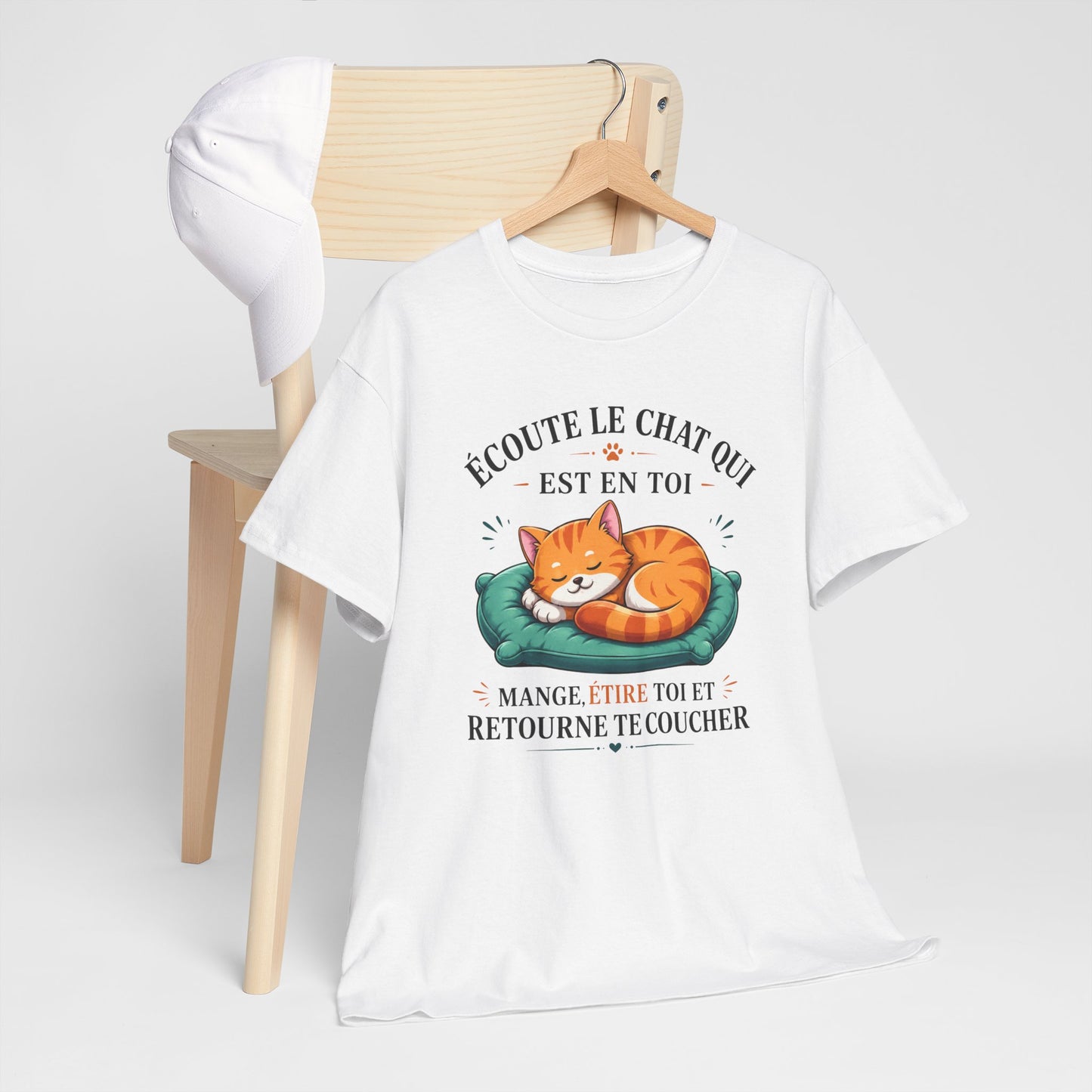 Tee Shirt Écoute Le Chat Qui Est En Toi – T-Shirt Humour Chat Dormir Manger Se Reposer – Cadeau Homme Femme Amoureux des Chats