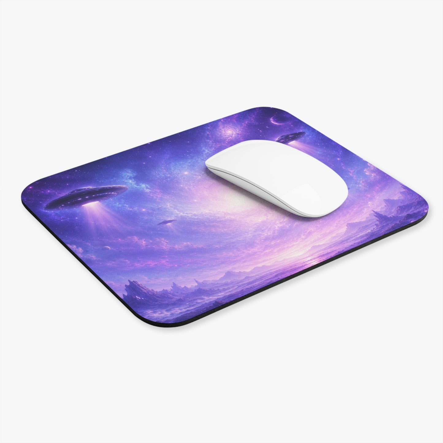 Tapis de Souris 22x18cm Galaxie Espace OVNI – Univers Cosmique Violet – Décoration Bureau Gaming – Science-Fiction Homme Femme