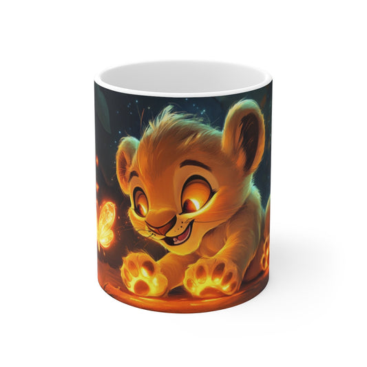 Mug Lionceau Lumineux – Tasse Petit Lion et Papillon Magique Forêt Nocturne Étincelante