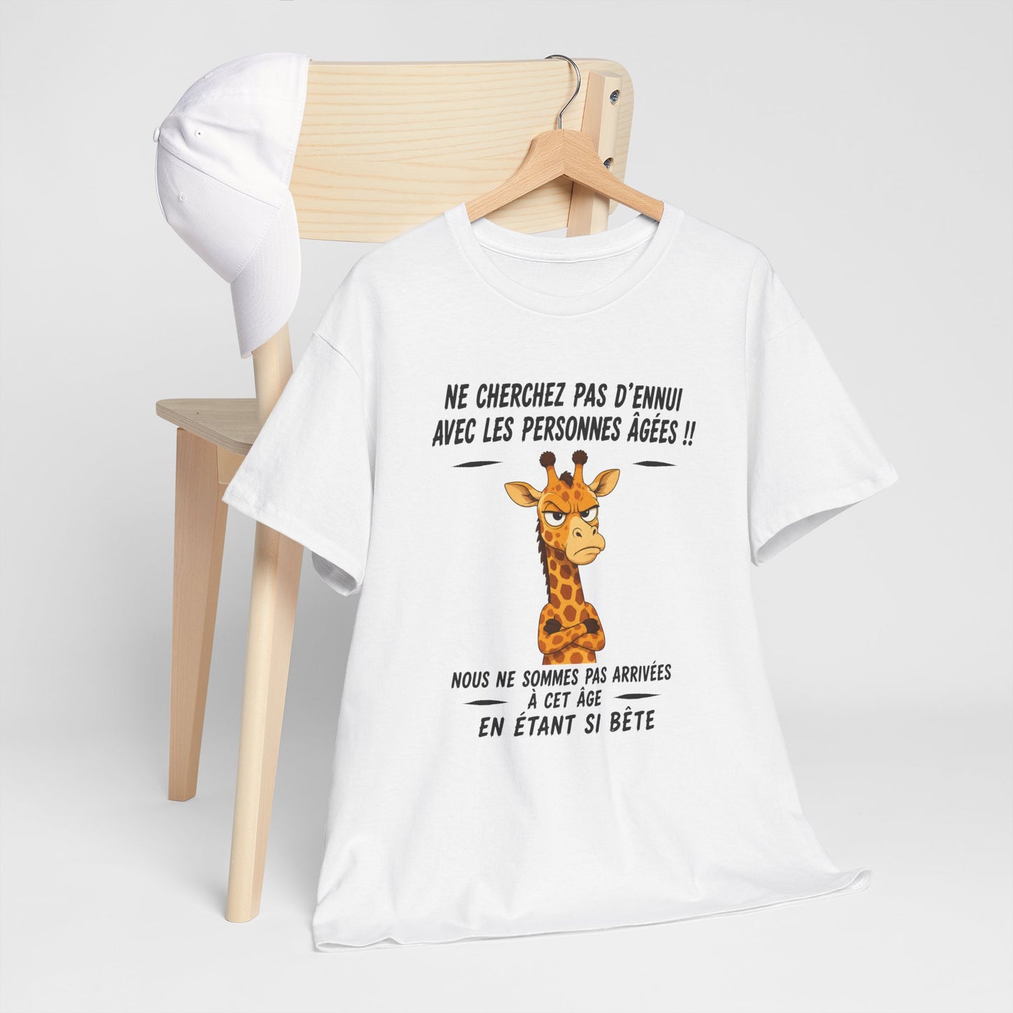 Tee-Shirt Humour Senior Retraité – Cadeau Homme Femme Personne Âgée – Girafe Drôle Anniversaire Retraite