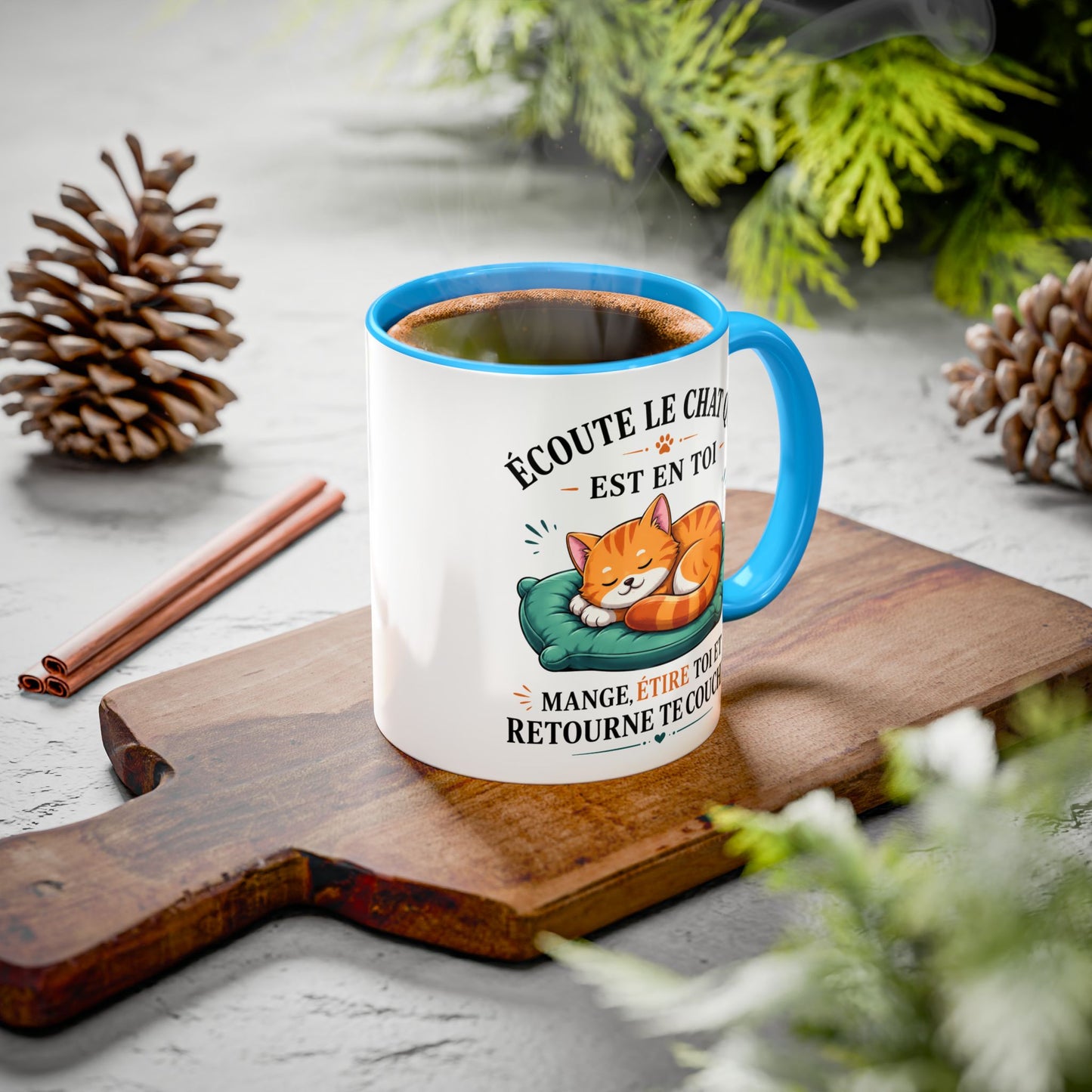 Tasse Écoute Le Chat Qui Est En Toi – Mug Chat Humoristique et Relax – Cadeau Femme Homme Amoureux des Chats 325ml