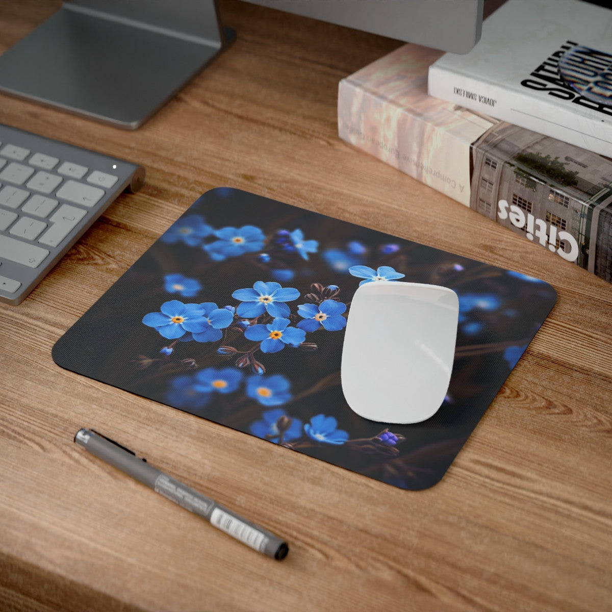 Tapis de Souris Myosotis Poétique Fleurs Bleues Ambiance Intimiste et Élégante  Accessoire Bureau Floral et Discret