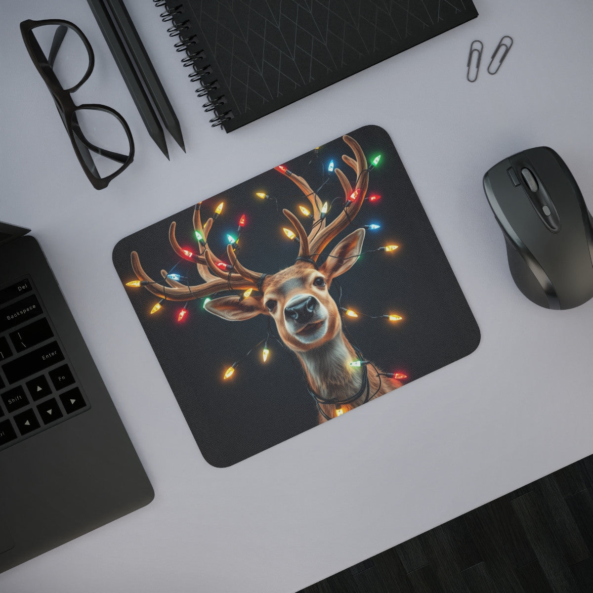 Tapis de Souris Cerf de Noël avec Guirlande Lumineuse Accessoire de Bureau Original pour Noël
