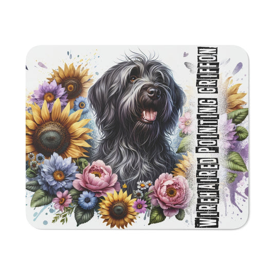 Tapis de Souris Griffon à Poil Dur Artistique  Wirehaired Pointing Griffon dans un Champ Fleuri