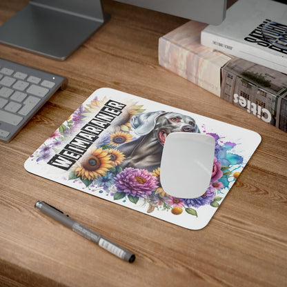 Tapis de Souris Weimaraner Artistique Chien Gris au Milieu de Fleurs Colorées et Fond Aquarelle