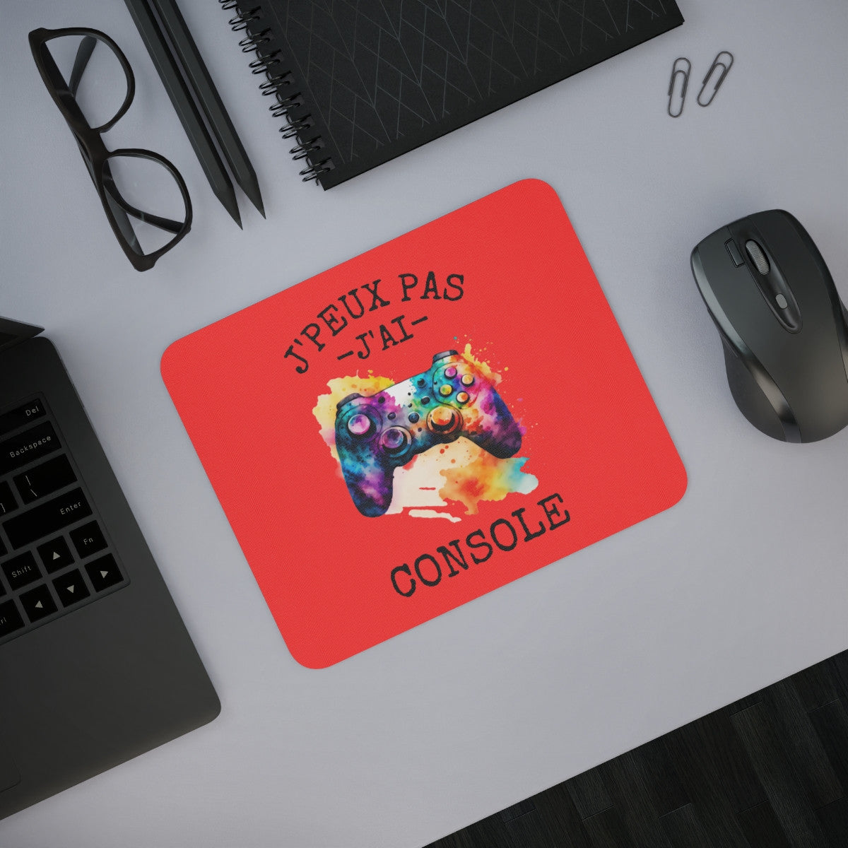 Tapis de souris 22x18 cm – « J’Peux Pas J’ai Console » – Manette Multicolore