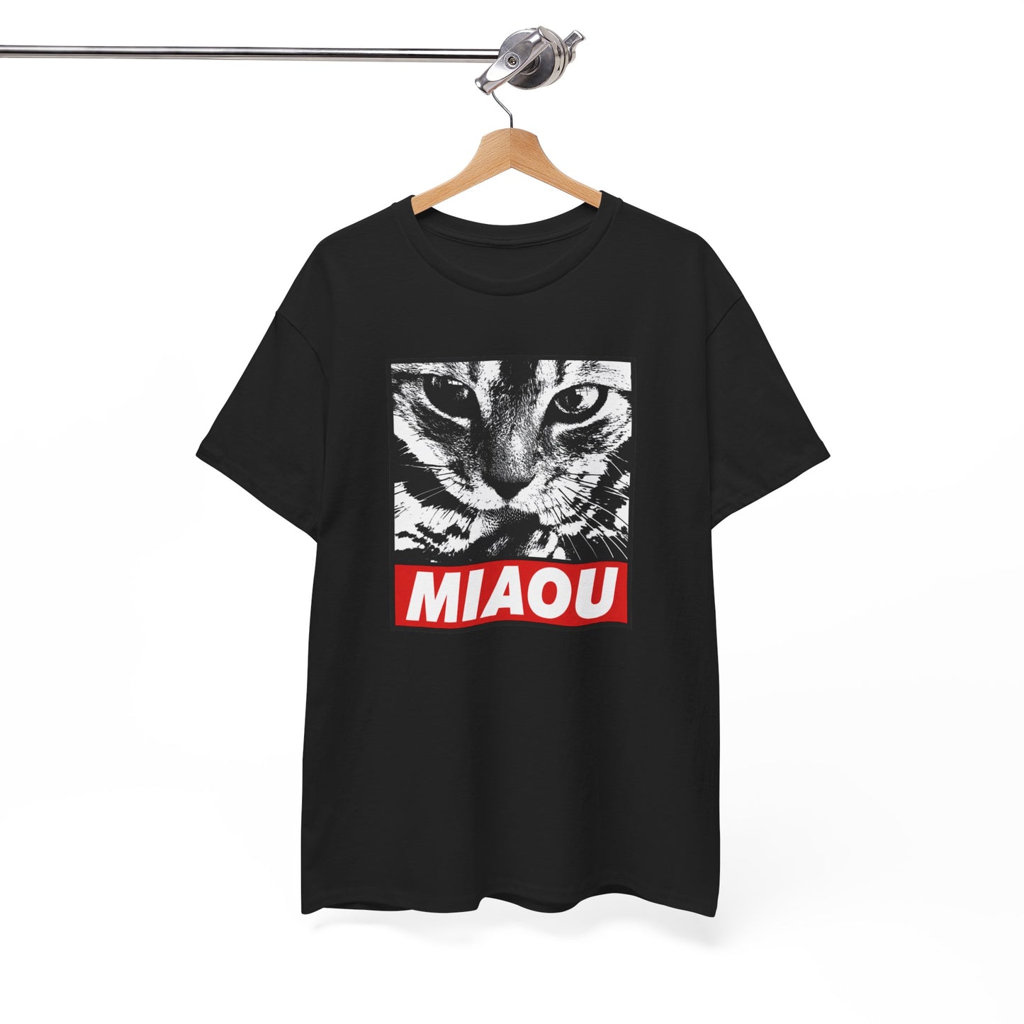 Tee Shirt Chat Homme Femme – Portrait Félin Noir et Blanc – Idée Cadeau Amoureux des Chats Humour Miaou Passion Féline