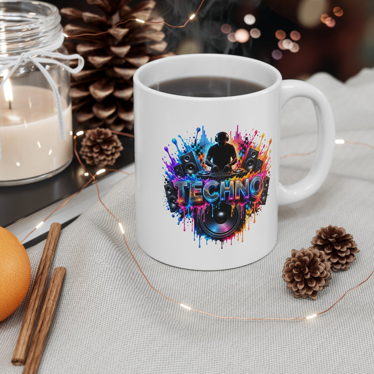 Mug Techno DJ Coloré – Tasse Musique Électronique avec Platines et Enceintes – Cadeau Original Amateur de Techno et de Soirées