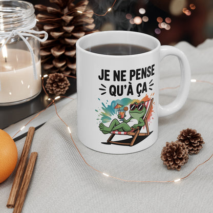Mug Humour Été – “Je ne pense qu’à ça” – Grenouille Chill & Splash Coloré