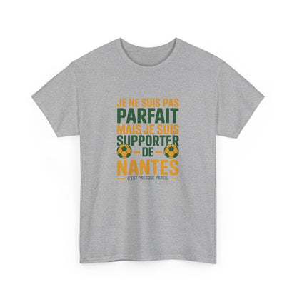T-shirt Supporter FC Nantes – "Je Suis Supporter de Nantes" – Tee-Shirt Blanc Gris Humour Football Ligue 1 Jaune Vert S à 3XL