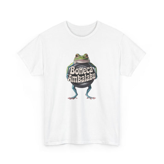 T-shirt Boneca Ambalabu Grenouille – Tee Shirt Drôle Blanc Gris – Design Absurde Cartoon Funky S à 3XL