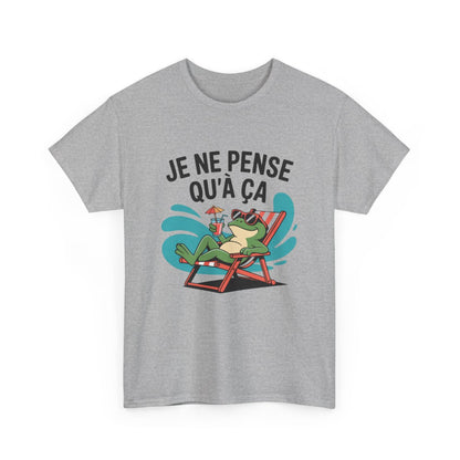 T-shirt Unisexe Humour Été Je Ne Pense Qu’à Ça  Grenouille Transat et Cocktail Tee-shirt Blanc & Gris Coton S-3XL