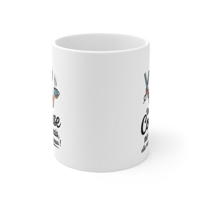 Tasse Coiffeuse – Une Coiffeuse ne Dort Jamais, Elle Recharge ses Ciseaux – Mug Humour Coiffure 325ml