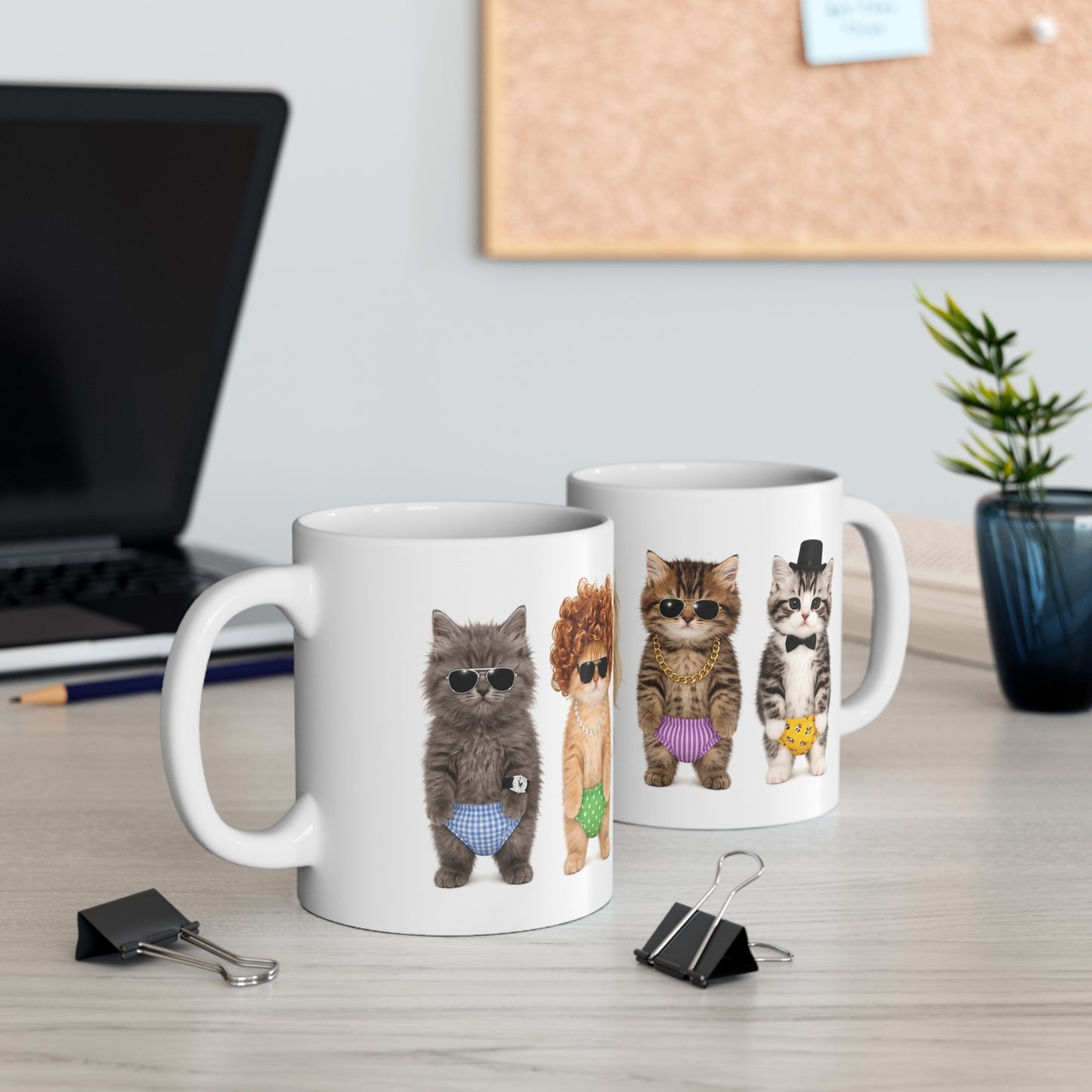Tasse Chats Drôles avec Lunettes et Slip – Mug Humour Chatons Stylés – Cadeau Homme Femme 325ml