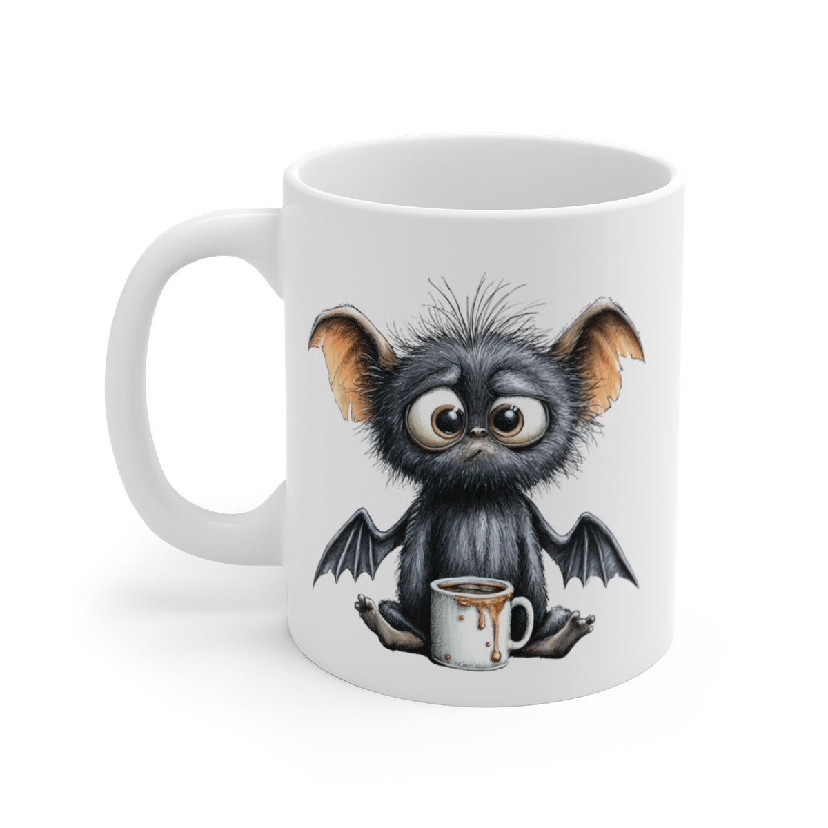 Design Mug Café Drôle – Créature Poilue Fatiguée avec Tasse – Illustration Mignonne Kawaii Gothique