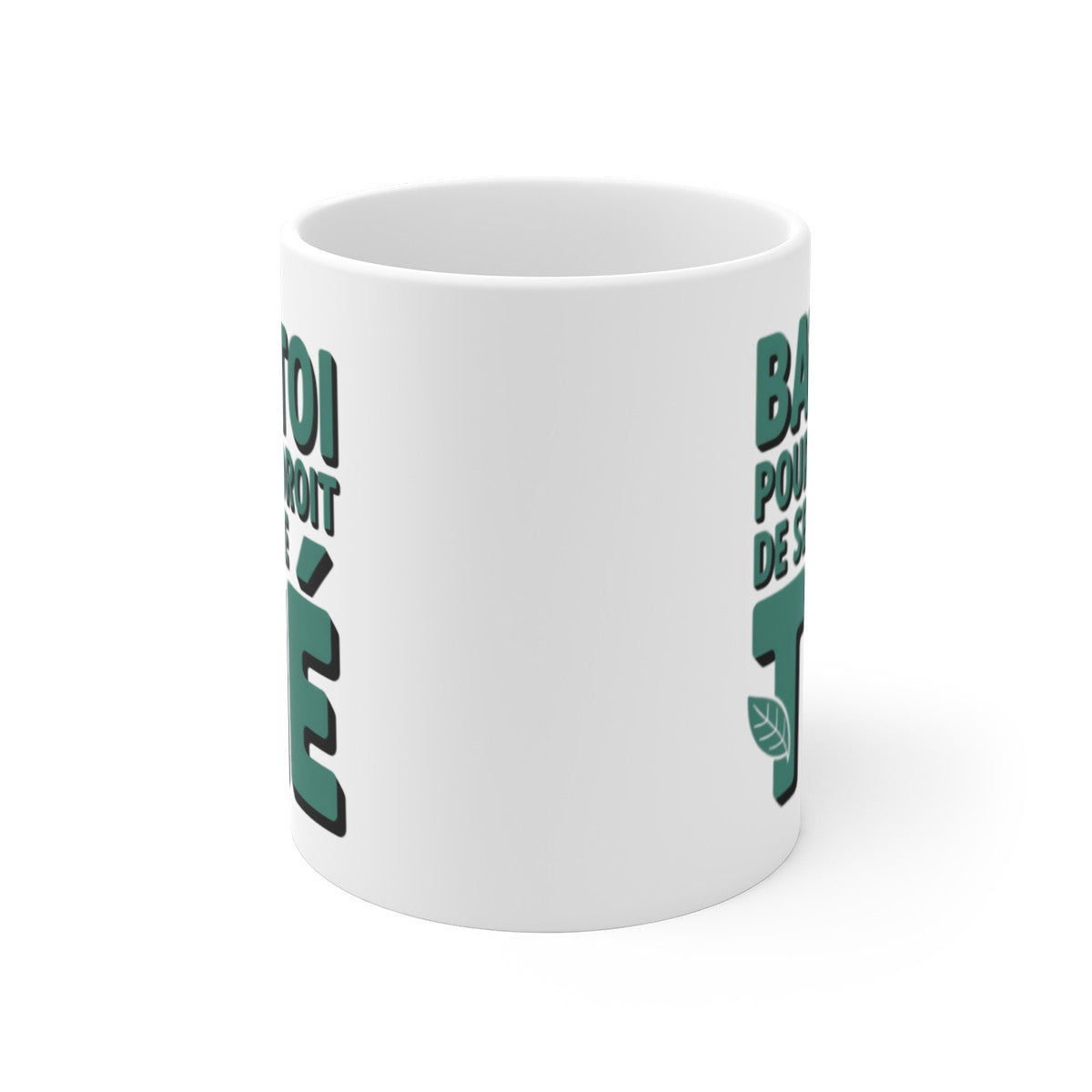 Tasse Céramique 325ml “Bats-Toi Pour Ton Droit de Servir le Thé” – Mug Humour Thé – Cadeau Amoureux du Thé