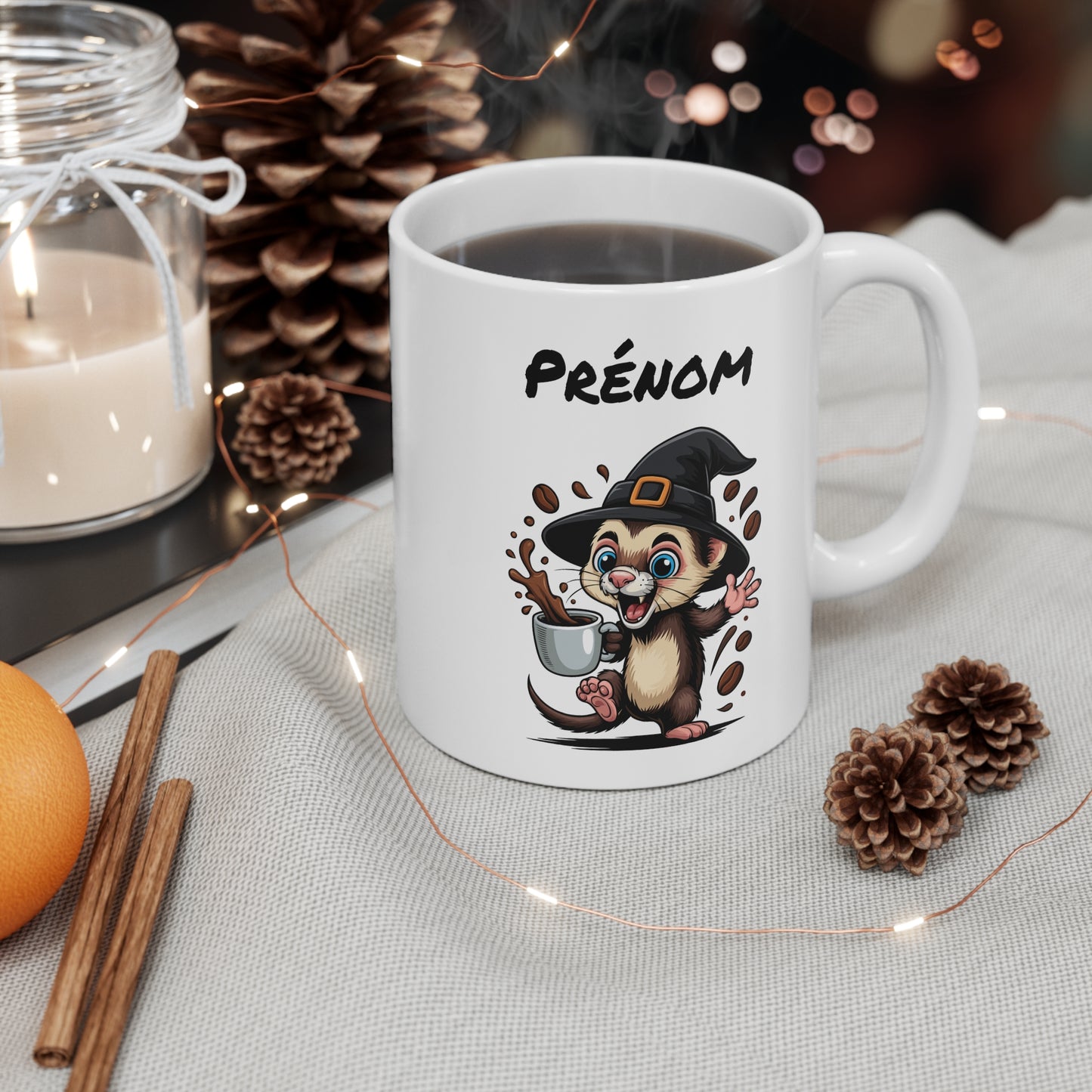 Tasse Personnalisable Furet Sorcier Café – Mug Prénom Céramique 325ml – Cadeau Drôle Halloween Animal Illustré