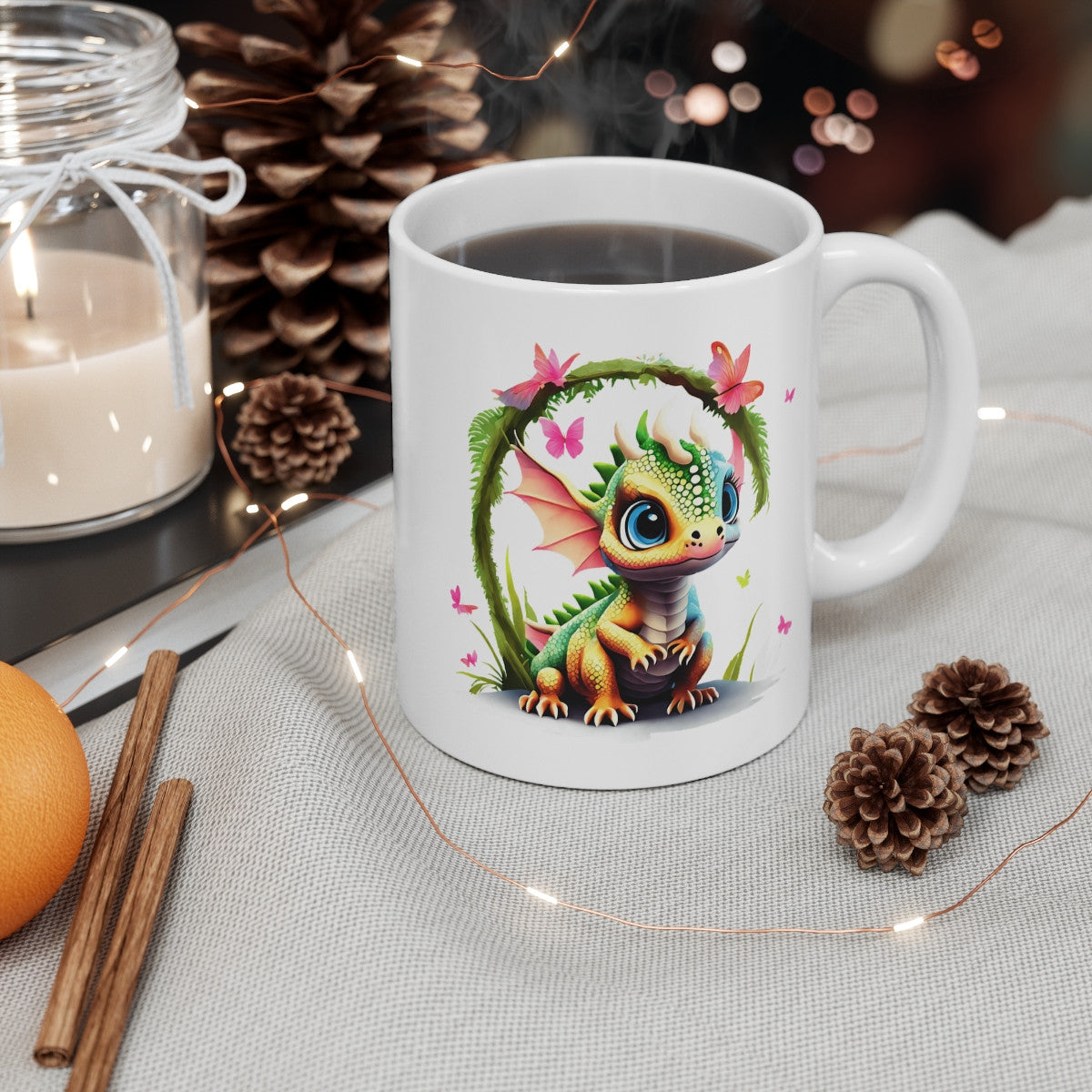Mug Bébé Dragon Féérique 325ml – Tasse Céramique Fantasy Kawaii avec Papillons – Cadeau Magique