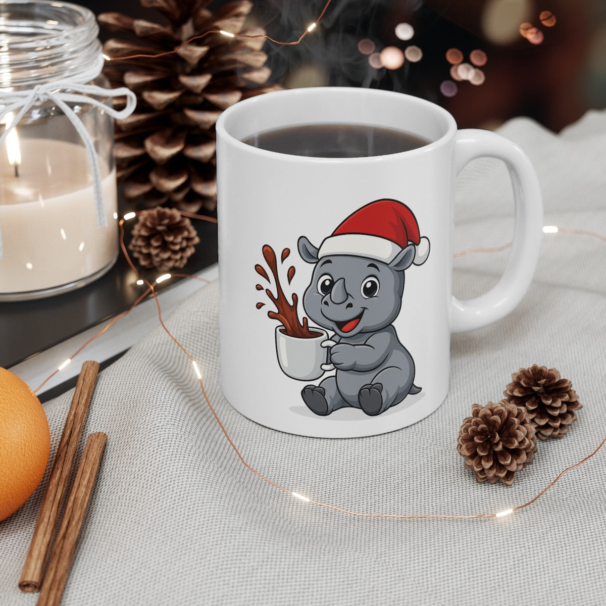 Mug Bébé Rhinocéros Noël 325ml – Tasse Céramique Mignonne avec Bonnet Rouge – Cadeau Fêtes