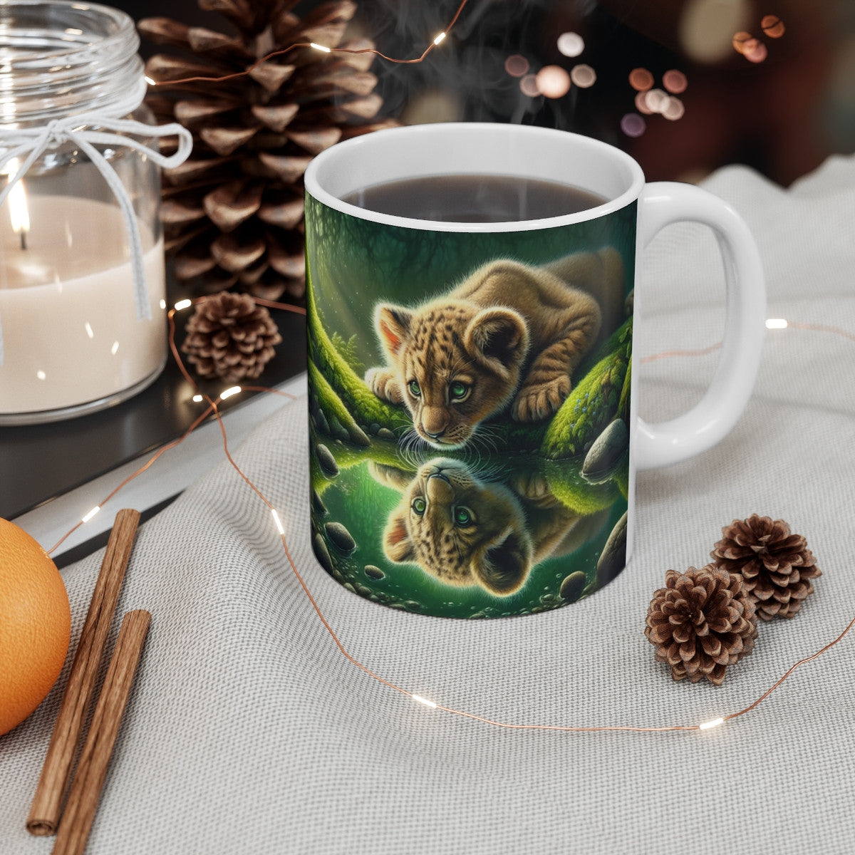 Mug céramique 325 ml – Bébé lionceau regardant son reflet – Tasse café ou thé – Cadeau nature et animaux sauvages