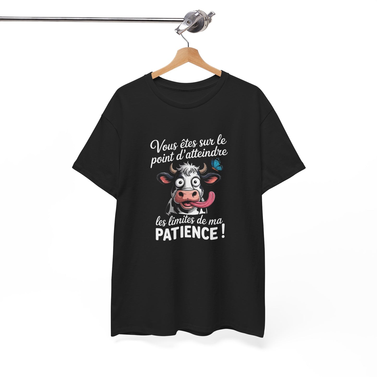 T-Shirt Humoristique Vache Patience – Tee Shirt Drôle Adulte Homme Femme – Cadeau Humour Animal – Noir Blanc Gris